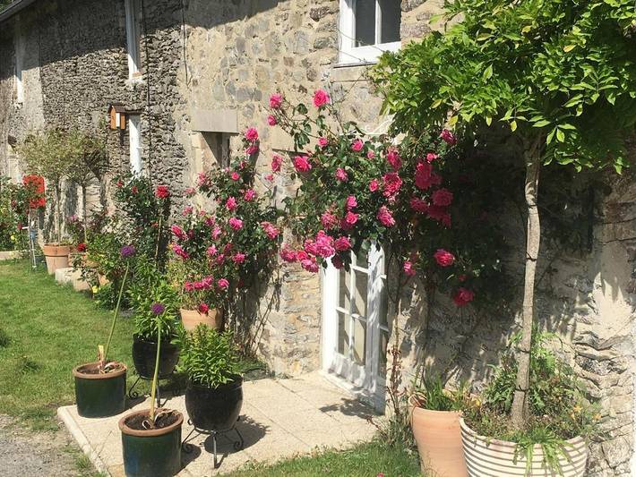 Cottage pour 2 personnes, avec jardin, animaux acceptés dans Saint-Georges-d'Aunay
