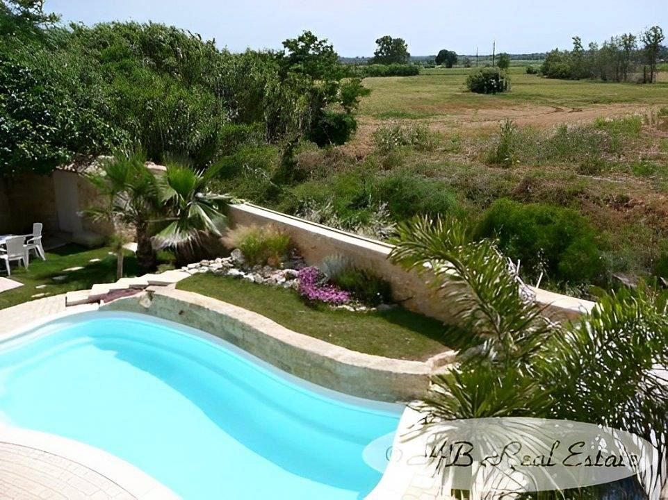 Chambres d'hôtes La Soulenque, luxury B&B - Chambre Clairette in Capestang, Canal du Midi