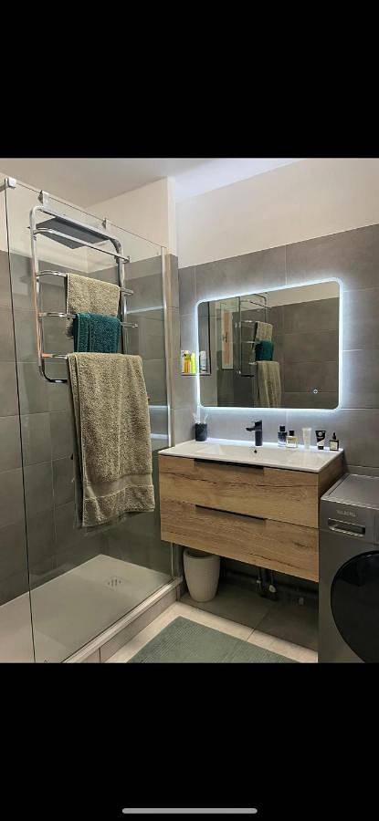 Gîte pour 4 personnes, avec balcon à La Farlède - 4