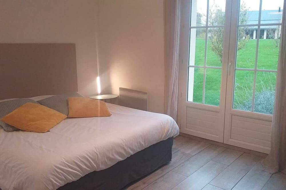 Maison au coeur d'un verger et à 2mn de la plage d'Omaha in Colleville-sur-Mer, Région de Bayeux