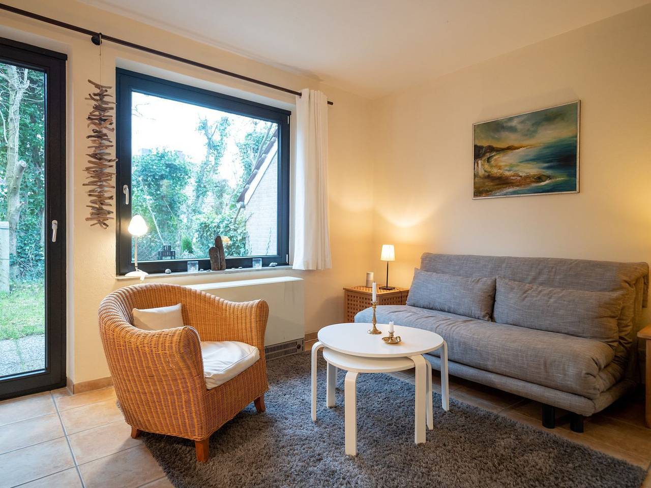 Ganze Wohnung, Schöne Ferienwohnung Reckhardt auf Spiekeroog mit Terrasse und strandnaher Lage in Nordseebad Spiekeroog, Spiekeroog
