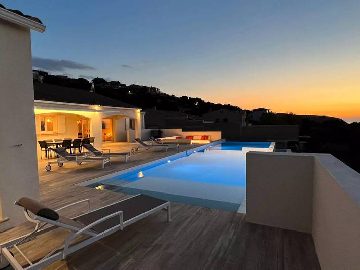 Location de vacances pour 8 personnes, avec piscine et jardin à Monticello - 2