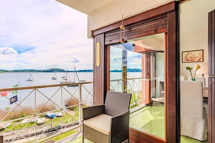Ferienwohnung für 5 Personen, mit Balkon/Terrasse und Garten sowie Pool