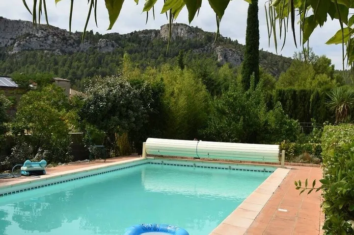 Villa für 6 Personen, mit Terrasse und Garten - 1