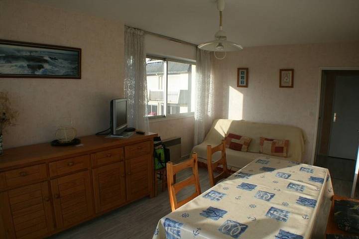 Gîte pour 5 personnes, avec piscine et balcon dans Office De Tourisme De Saint Cast Le Guildo - 4