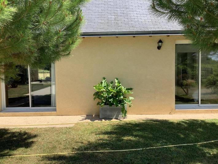 Location de vacances pour 4 personnes, avec jardin et vue dans Cléré-les-Pins - 3