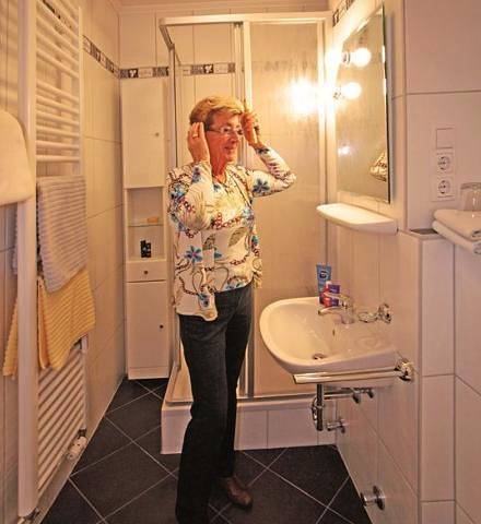 Appartement Haus Salzburg - Appartement Ii - mit Balkon und moderner Einrichtung in Bad Füssing, Bayerische Golf und Thermenland