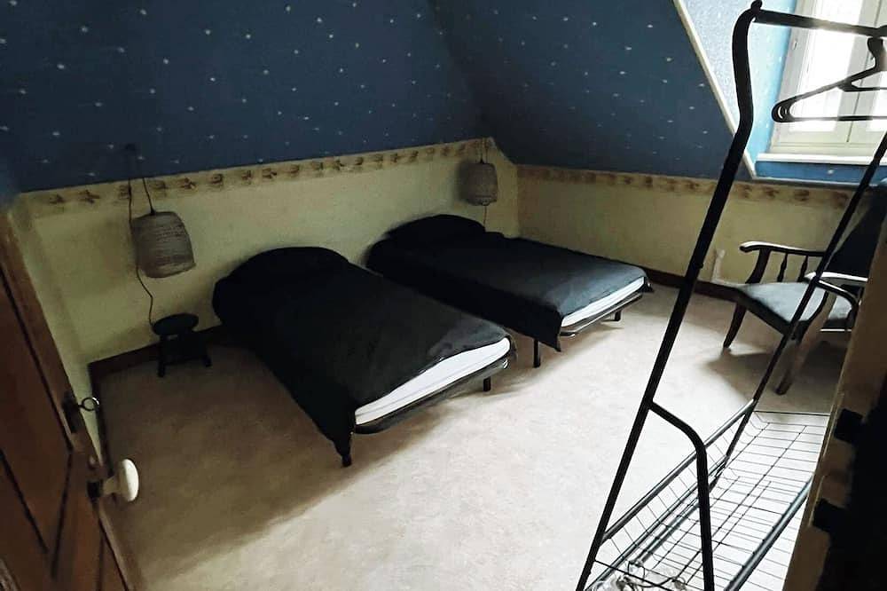 Appartement entier, Appartement dans maison de famille in Vic-sur-Cère, Région d'Aurillac