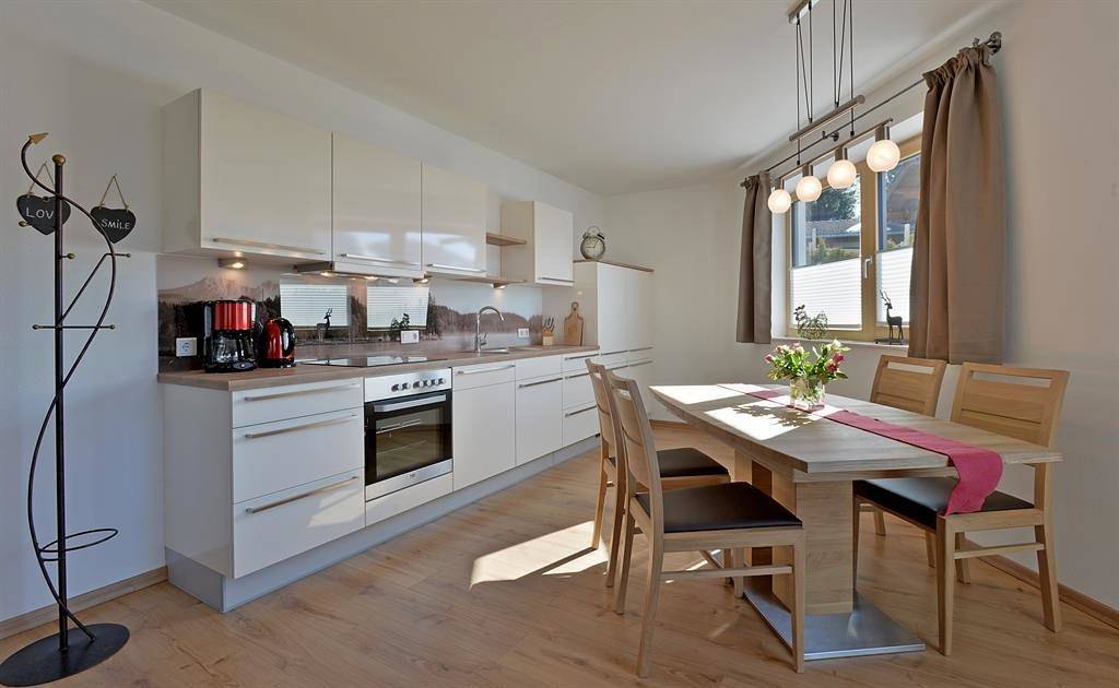 Ganze Ferienwohnung, Appartement Rehkitz in Ellmau, Kaisergebirge