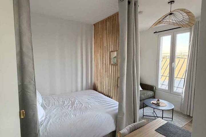 Appartement entier, Studio Design & Calme | | 10min Paris in Asnières-sur-Seine, Hauts-de-Seine