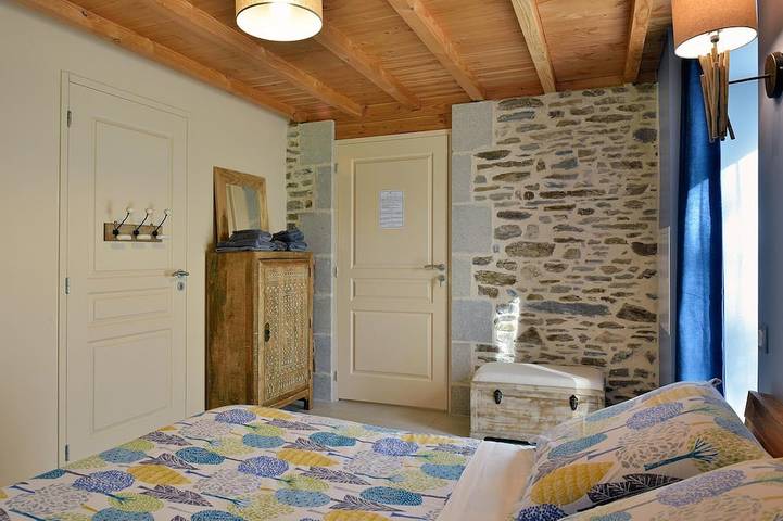 Casa rural de gran capacidad, atrévete tranquilo y cambia de escenario en Corrèze in Saint-Germain-les-Vergnes, Región de Tulle