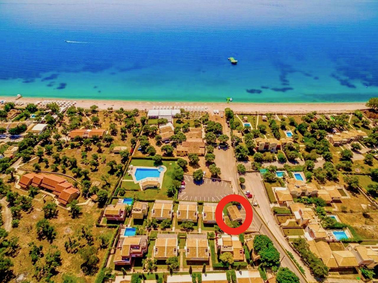 Barbati Blu Beach House with pool in Mparmpati, Corfù