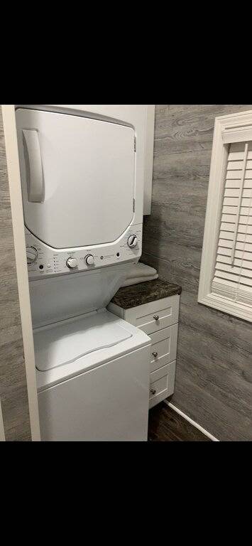 Cozy Hot Tub Cottage! in Daniel Boone National Forest