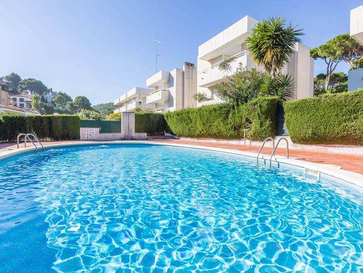 Ferienwohnung für 6 Personen, mit Terrasse und Pool in Pals