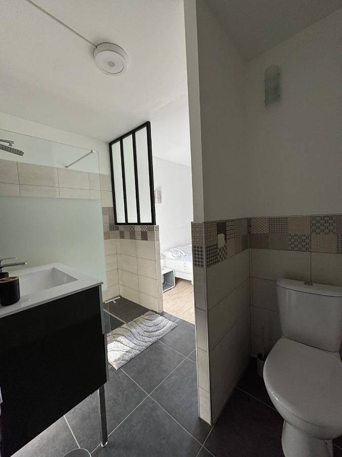 Location de vacances pour 2 personnes, avec terrasse et jardin à Séguret - 2