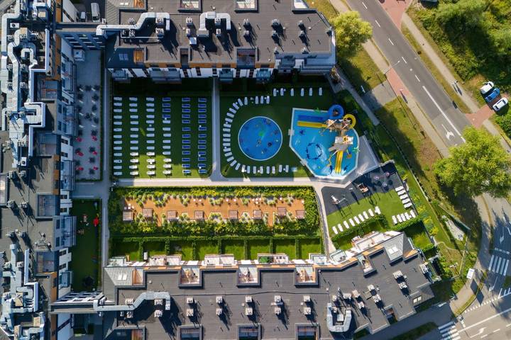Ganze Wohnung, Ferienwohnung für 4 Personen mit Garten in Międzyzdroje, Misdroy (Gemeinde)