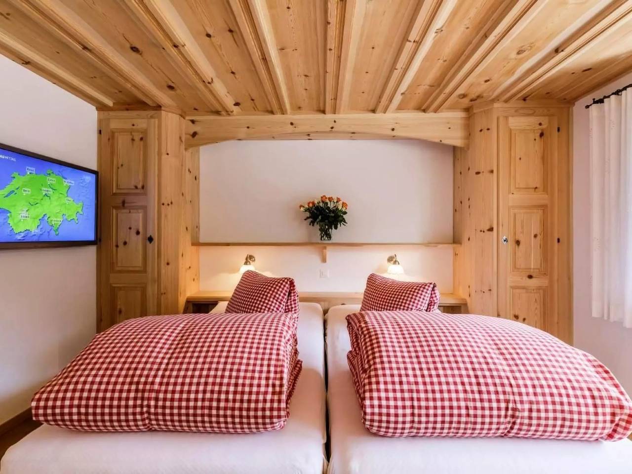 Ganze Wohnung, 3 Zimmer 2 Personen in Sedrun, Tujetsch