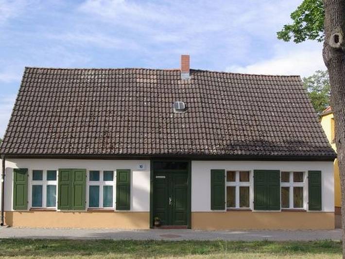 Ferienwohnung für 3 Personen, mit Balkon/Terrasse und Garten in Potsdam und Umgebung