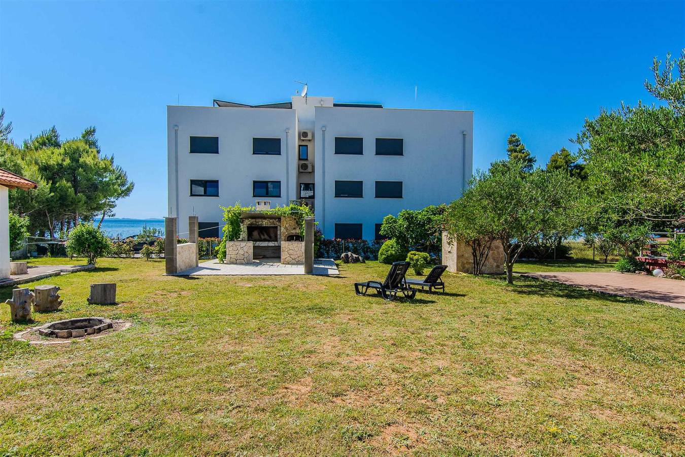 Meerblick | Ferienhaus | 6-8 Personen | Haustiere willkommen in Privlaka, Zadar
