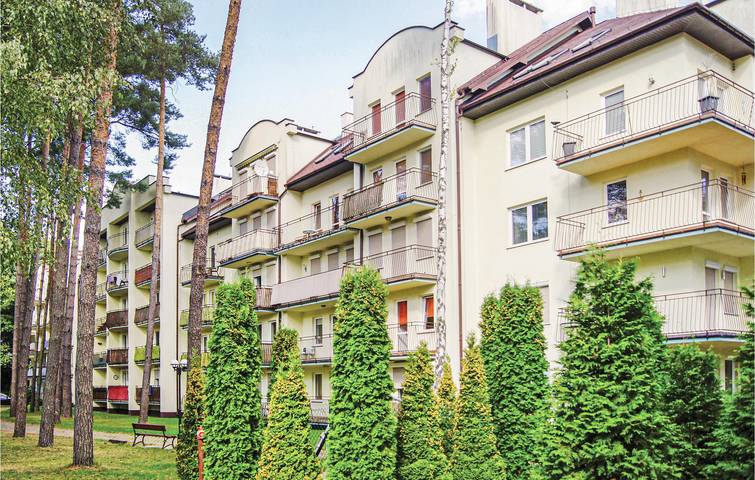Ganze Ferienwohnung, Ferienwohnung für 6 Personen mit Terrasse in Międzyzdroje, Misdroy (Gemeinde)