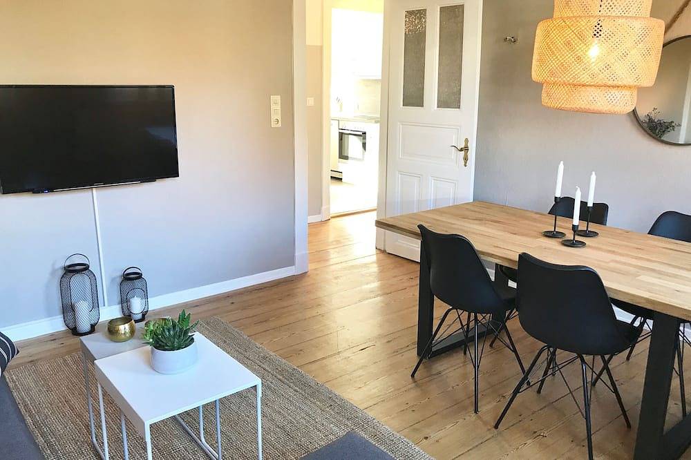 Ganze Wohnung, Neue Traumwohnung bis 6 Personen ★ Schanzenviertel ★ \"Barkasse\" in Altona Hamburg, Hamburg