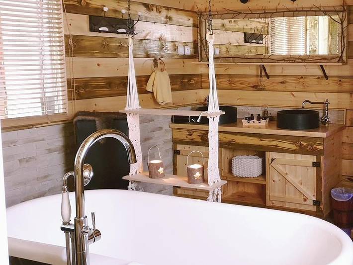 Camping Les Etangs Du Moulin - Safarizelt 2 personen - Cabane du Castor (Sauna,Dusche,Badewanne,Holzofen) in Suzy, Aisne