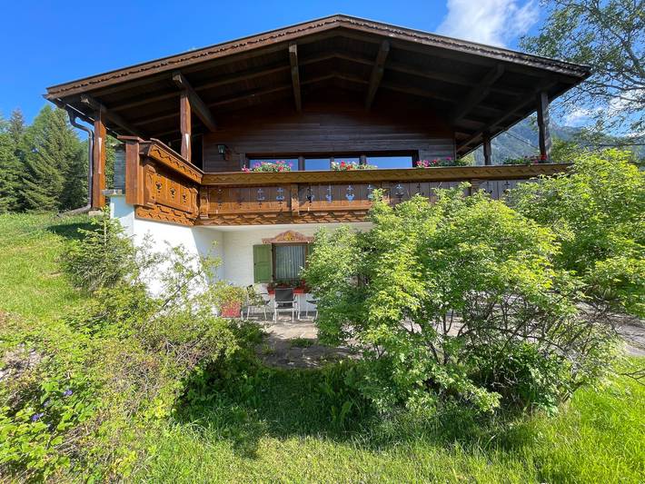 Hütte für 6 Personen, mit Sauna und Ausblick sowie Garten, mit Haustier in Leutasch