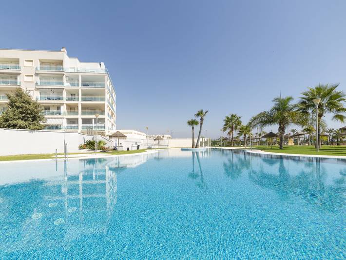 Apartamento entero, Monaco 01 in Playa de la Romanilla (Roquetas de Mar), Roquetas de Mar