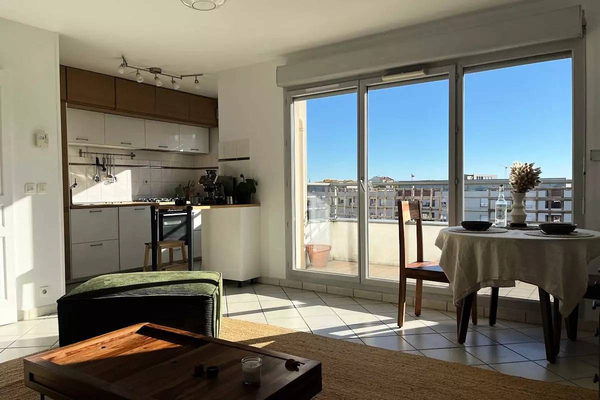 Apartamento entero, Apartamentos para 4 personas in Villeurbanne, Ródano