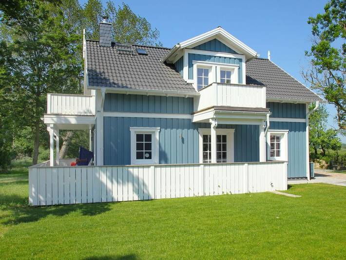 Ferienhaus für 6 Personen, mit Garten und Balkon, kinderfreundlich in Wiek