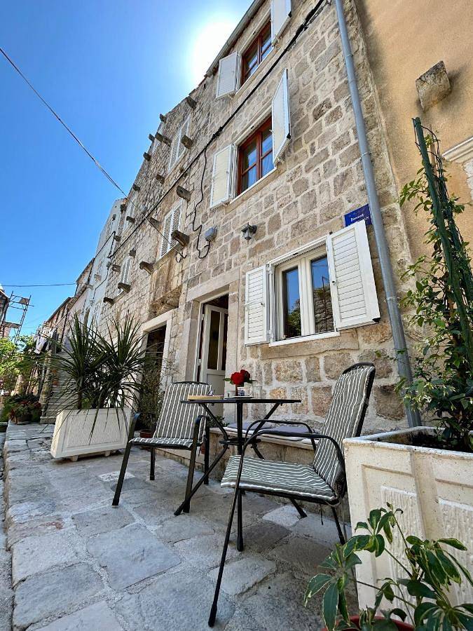 Ganze Wohnung, Two-Bedroom Apartment in Ston, Dubrovnik-Neretva