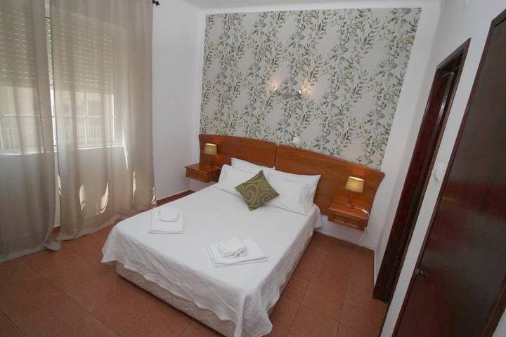 Maison d’hôte pour 2 personnes, avec Jardin à Praia da Rocha