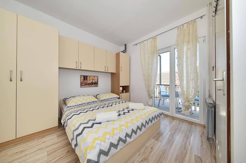 Ganze Wohnung, Ferienwohnungen Tona,, Sukošan, hr in Sukosan, Zadar