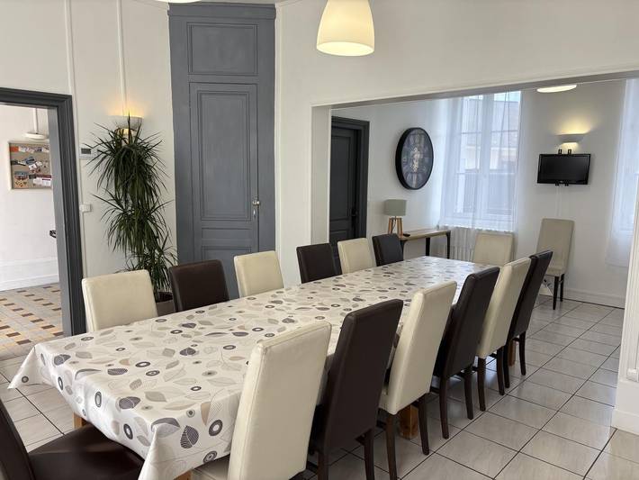 Gîte pour 15 personnes, avec terrasse et jardin, animaux acceptés dans Parc naturel régional des Boucles de la Seine Normande - 3