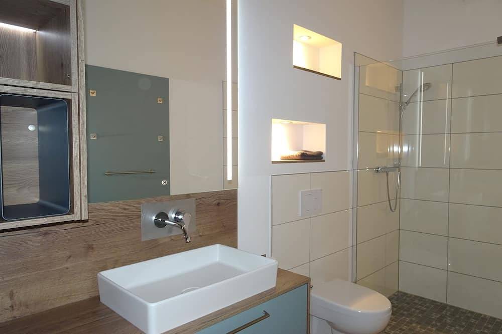 Ganze Wohnung, Schöne moderne Ferienwohnung, familienfreundlich in Zentrums-und Schlossparknähe in Schloss Sanssouci, Potsdam und Umgebung