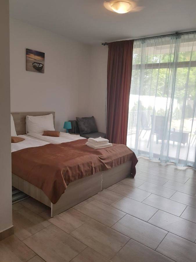 Maison d’hôte pour 3 personnes, avec Terrasse et Jardin dans Constanța