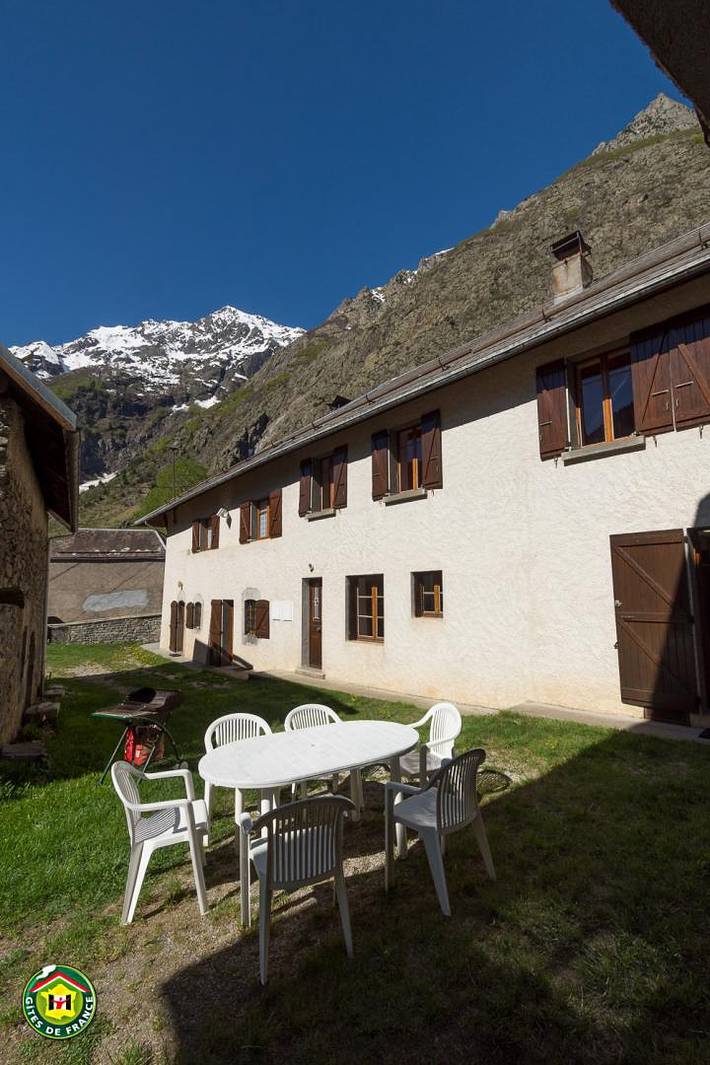 Gîte pour 6 personnes, avec jardin, animaux acceptés à Chantelouve - 3