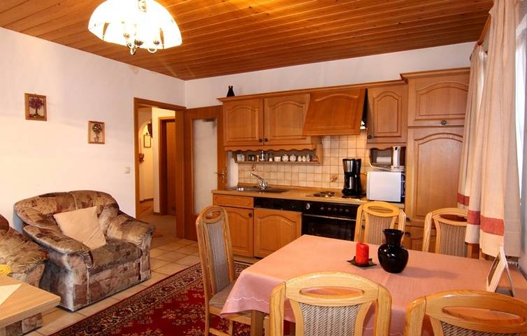 Hütte für 4 Personen, mit Balkon/Terrasse und Balkon, kinderfreundlich im Berchtesgadener Land - 4