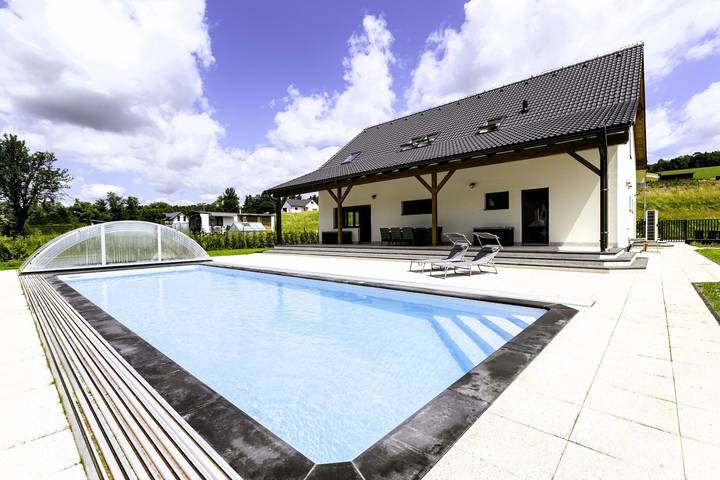 Villa für 22 Personen, mit Garten und Sauna sowie Balkon - 1