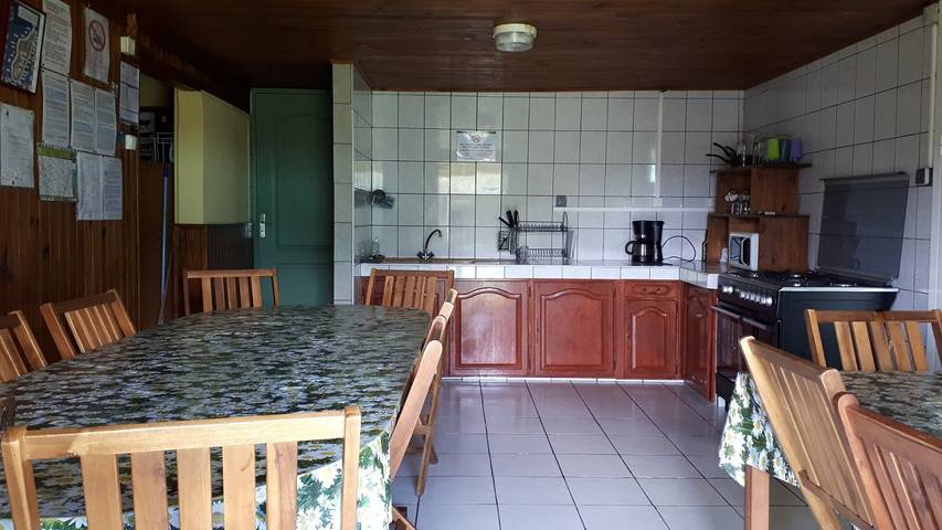 Gîte pour 14 personnes, avec jardin, animaux acceptés sur l' Île de la Réunion - 2