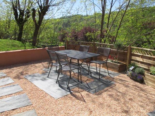 Chalet pour 4 personnes, avec piscine et jardin, adapté aux familles dans l' Aveyron - 3