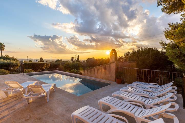 Villa Bon Viure mit Meerblick, Wlan, Klimaanlage, Pool, Garten & Terrassen; Parkplätze vorhanden in Marratxí, Mallorca Westen