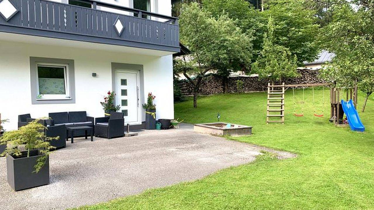 Geheel vakantieappartement, Vakantieappartement voor 4 personen met tuin in Fuschl am See, Salzkammergut mountains