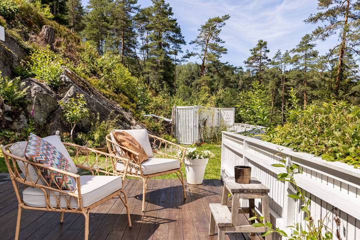 Hütte, 25 m zum See, 25 min Oslo, 10 min Tusenfryd in Frogn