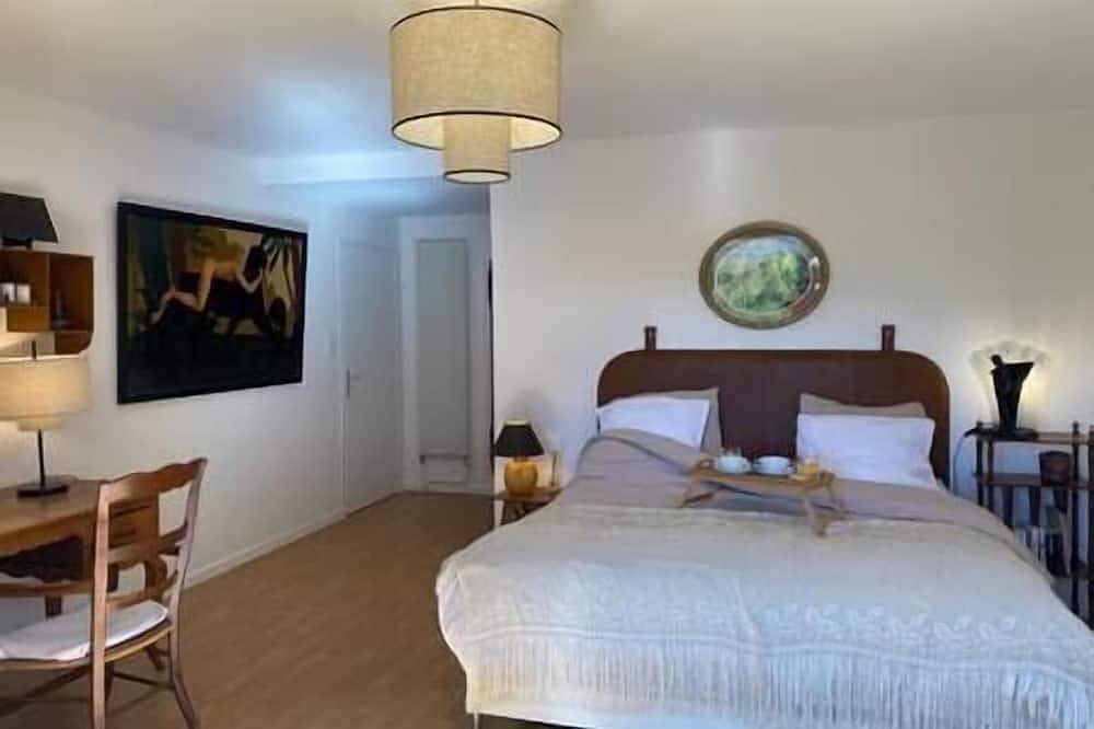 “Chez Nelly”: Villa with breathtaking view in Dieulefit, Nyons region