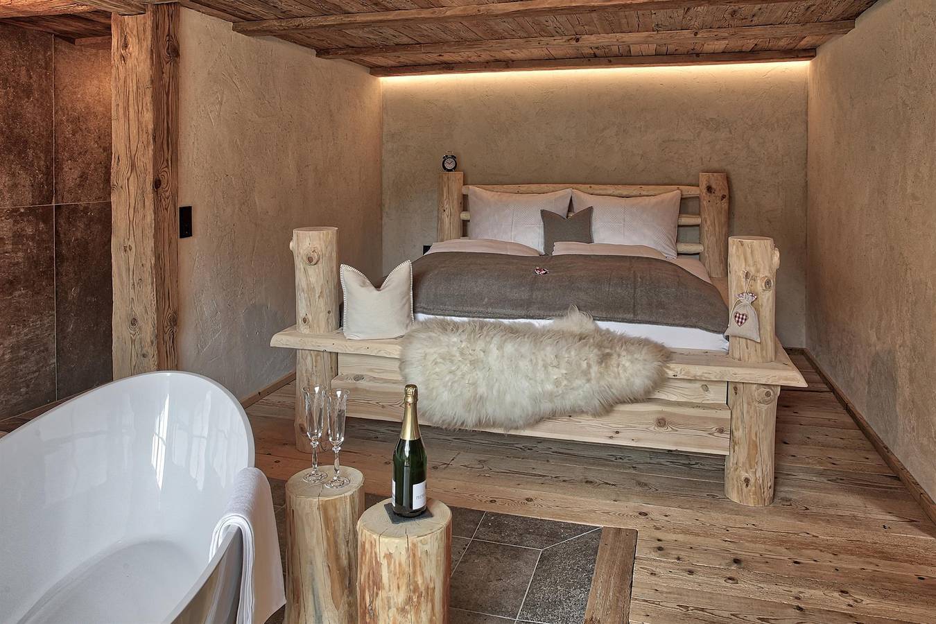 Ganze Ferienwohnung, Holzarhitta in Bach, Allgäuer Alpen (Österreich)