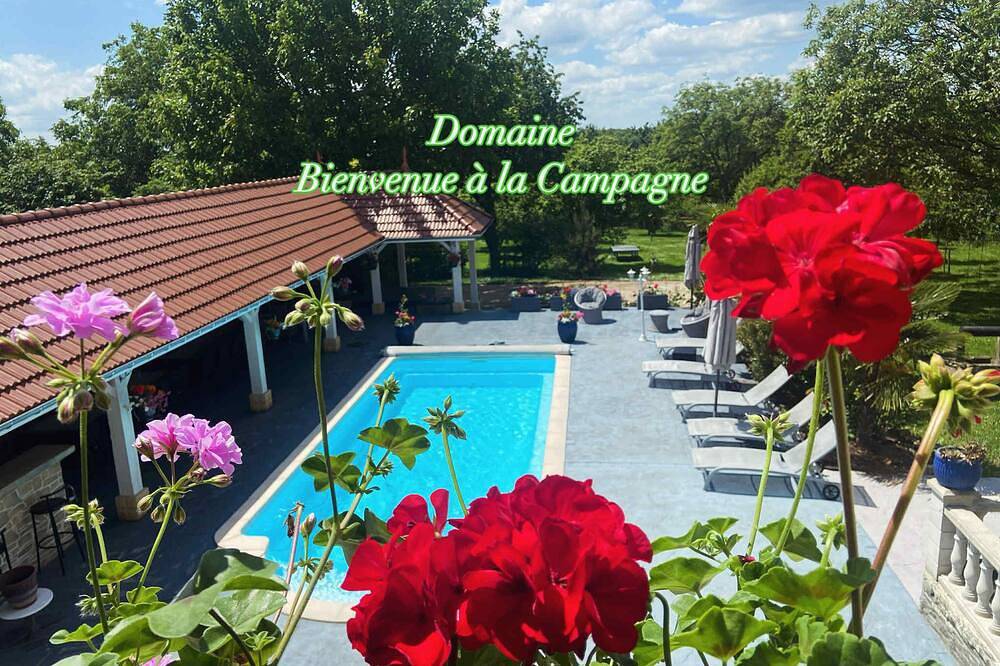 Gîte de groupe 4★, ideal familles et groupes d'amis in Villers-sur-Port, Haute-Saône
