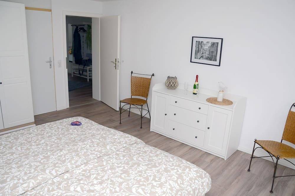 Ganze Wohnung, Neue Ferienwohnung in der historischen Altstadt in der Fußgängerzone. in Dillenburg, Naturpark Lahn-Dill-Bergland