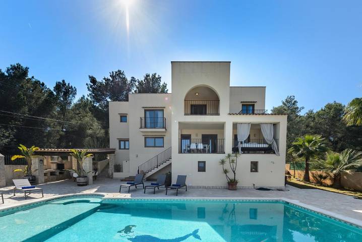 Casa de vacaciones para 10 personas, con jardín en Sant Antoni de Portmany