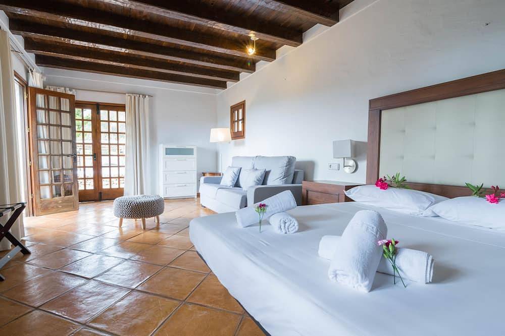 Pu Bl Blay L'Essenza Di Ibiza in Santa Eularia des Riu, Ibiza Est